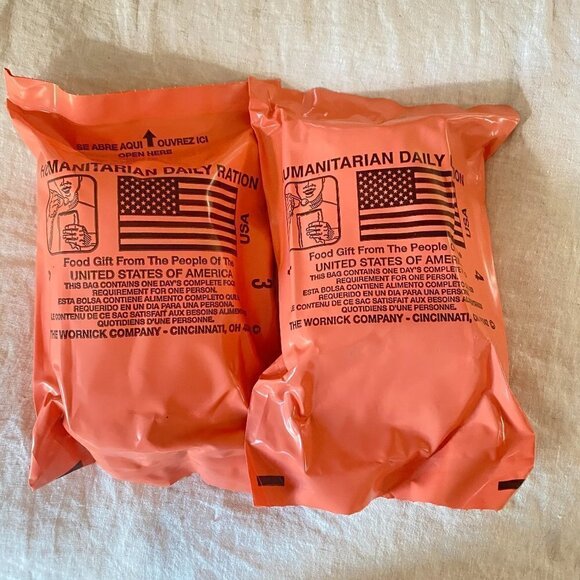 2 NEW HUMANITARIAN MREs [Inspection 12/20] Meals Ready To Eat - Picture 1 of 4